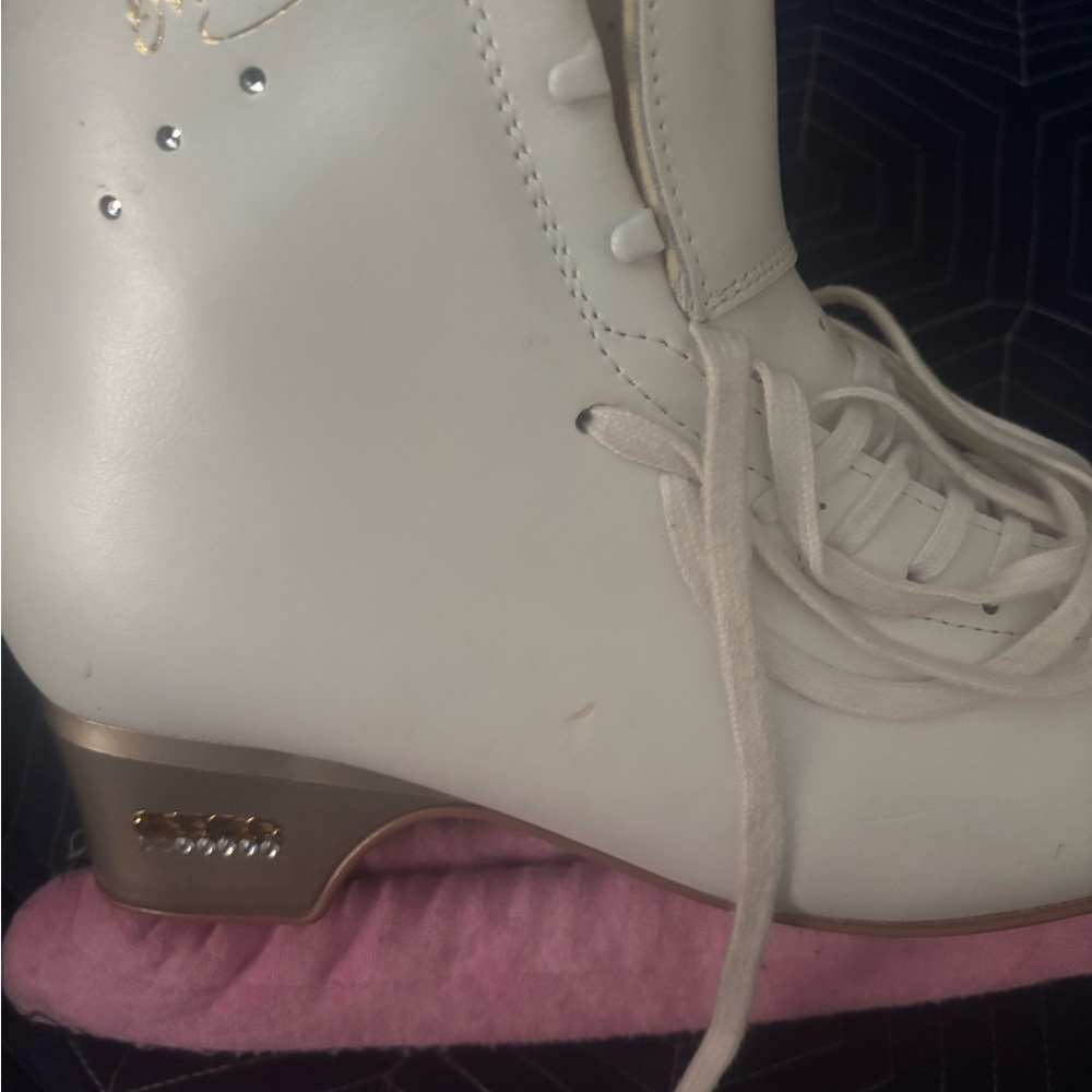 Elegant White Ice Skates